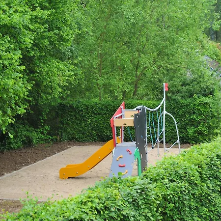 With Terrace Apartman *