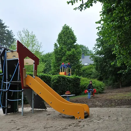 With Terrace アパート